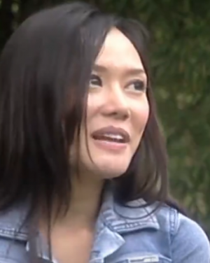 维修工夜闯家番号