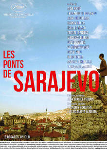 天海翼在舞台上被